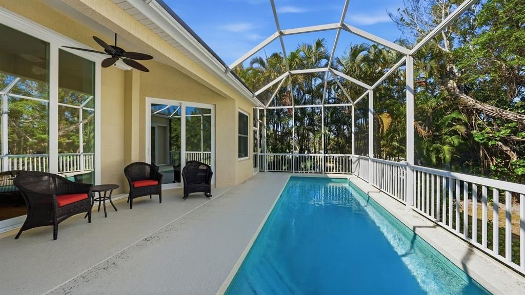 For Sale: $1,895,000 (4 beds, 3 baths, 2899 Square Feet)
