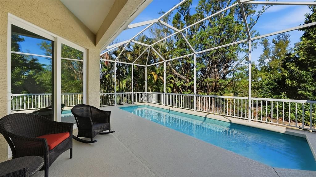 For Sale: $1,895,000 (4 beds, 3 baths, 2899 Square Feet)