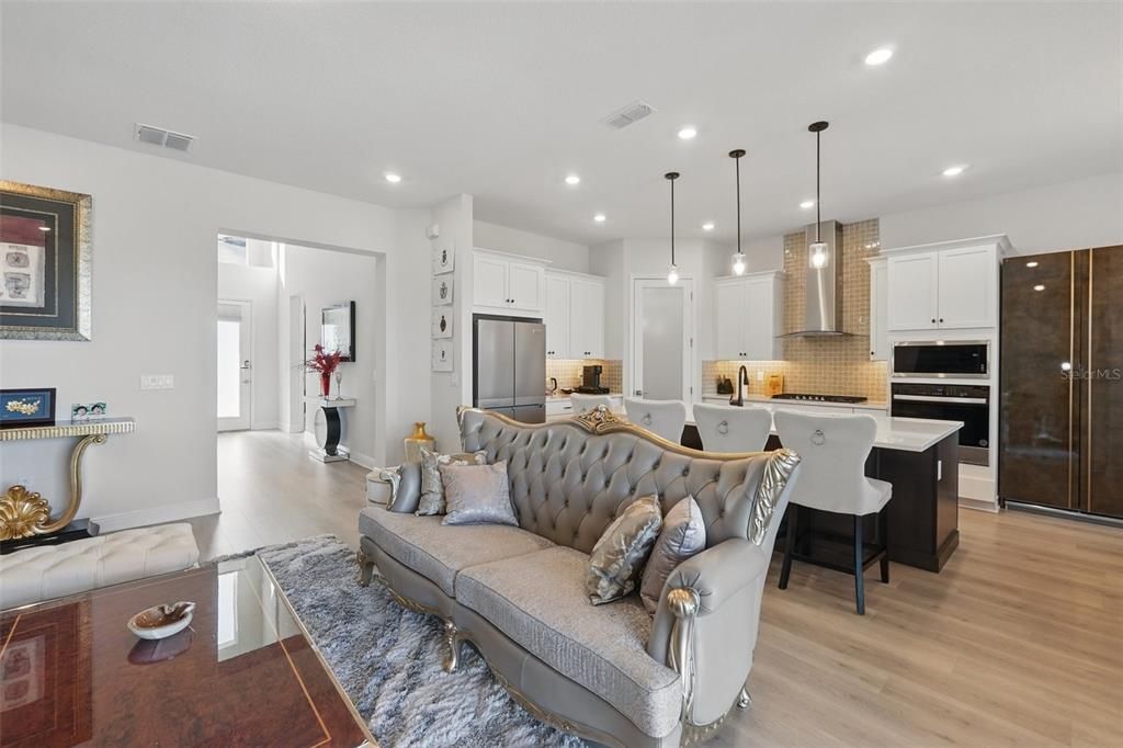 For Rent: $7,500 (4 beds, 4 baths, 2979 Square Feet)