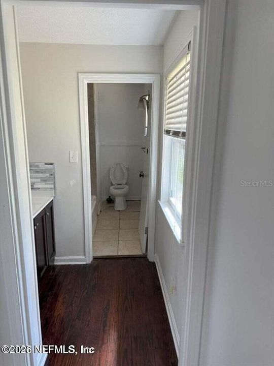 For Sale: $220,000 (4 beds, 2 baths, 1526 Square Feet)