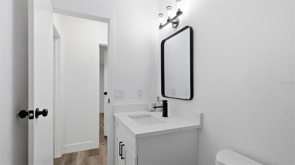 Active With Contract: $219,000 (3 beds, 2 baths, 1152 Square Feet)