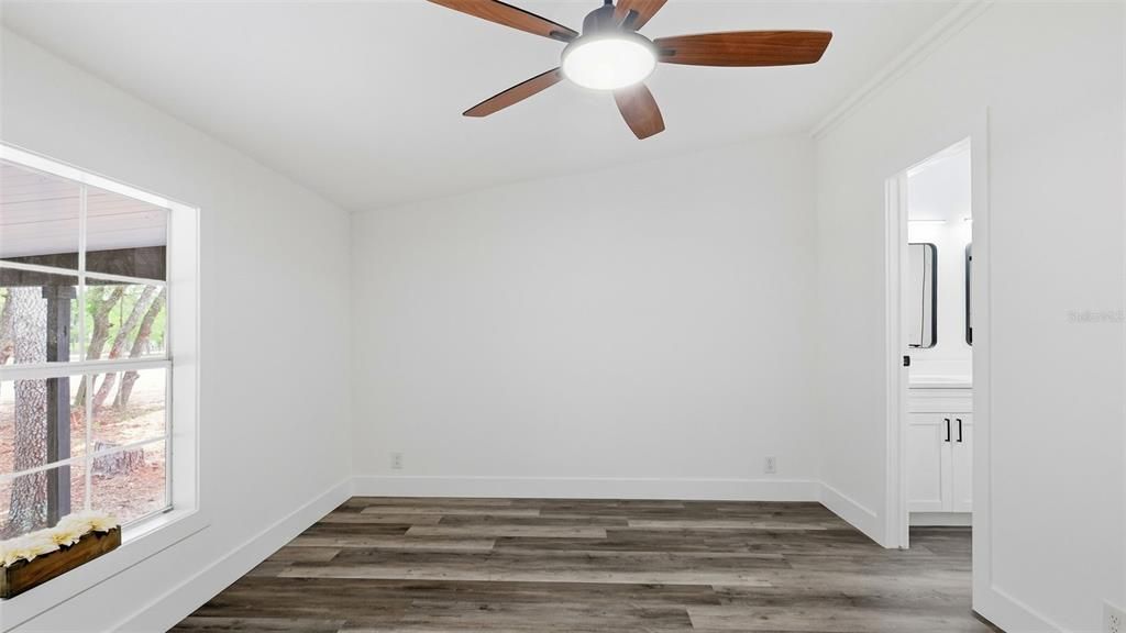 Active With Contract: $219,000 (3 beds, 2 baths, 1152 Square Feet)