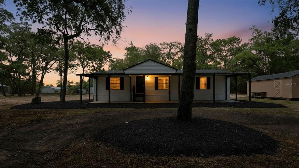 Active With Contract: $219,000 (3 beds, 2 baths, 1152 Square Feet)