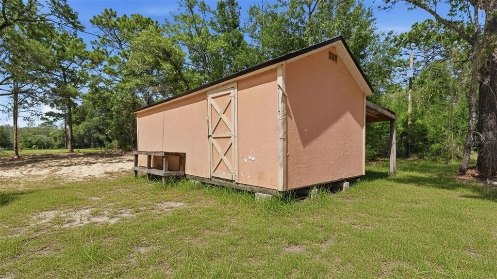 Active With Contract: $219,000 (3 beds, 2 baths, 1152 Square Feet)