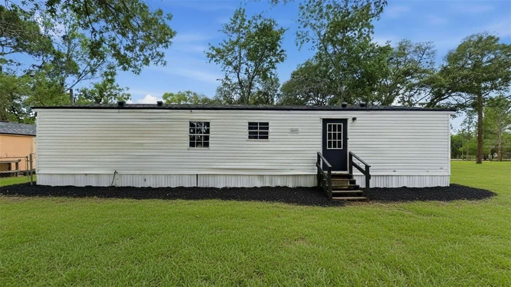 Active With Contract: $219,000 (3 beds, 2 baths, 1152 Square Feet)