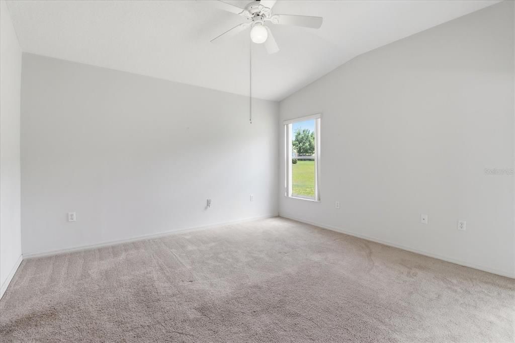 For Sale: $224,900 (2 beds, 2 baths, 1197 Square Feet)