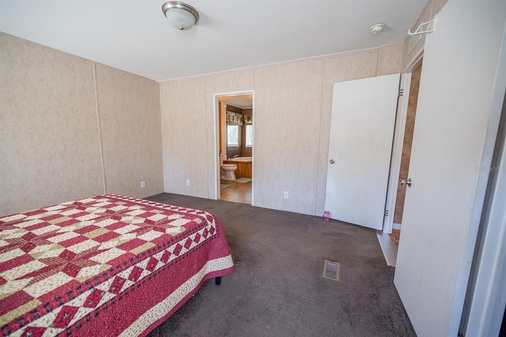 En Venta: $389,000 (3 camas, 2 baños, 1352 Pies cuadrados)