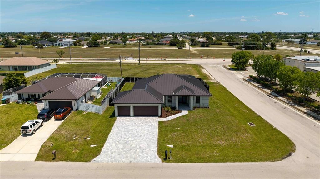 For Sale: $599,000 (4 beds, 3 baths, 2108 Square Feet)