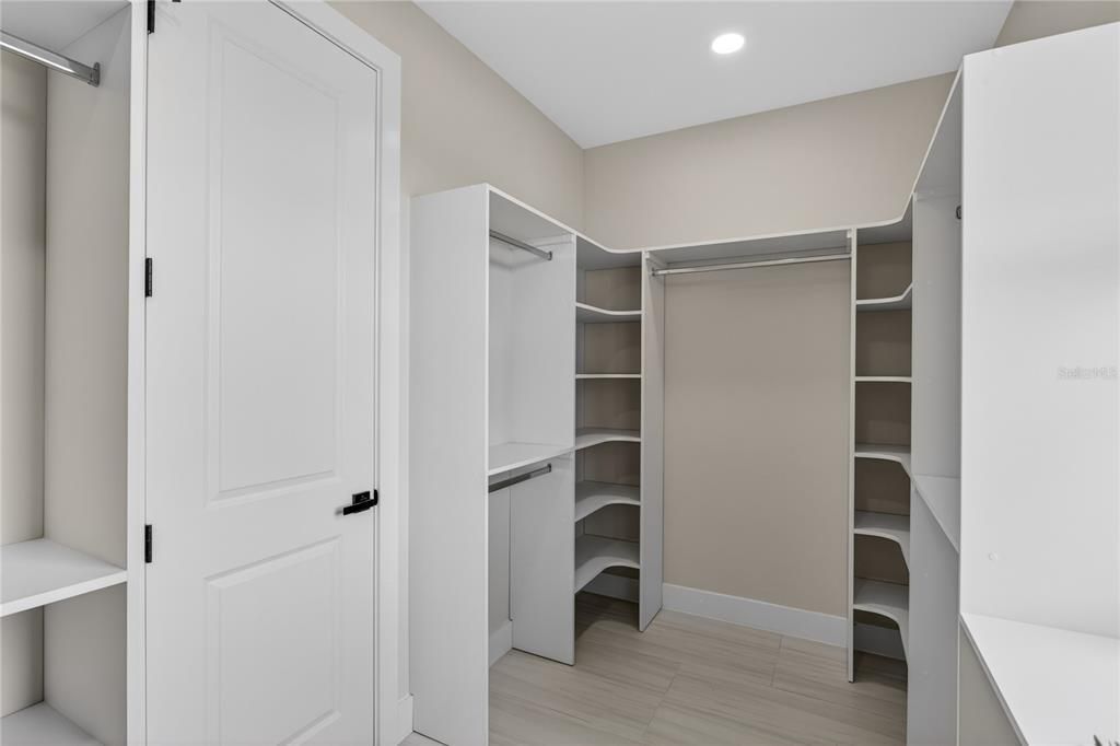 For Sale: $599,000 (4 beds, 3 baths, 2108 Square Feet)