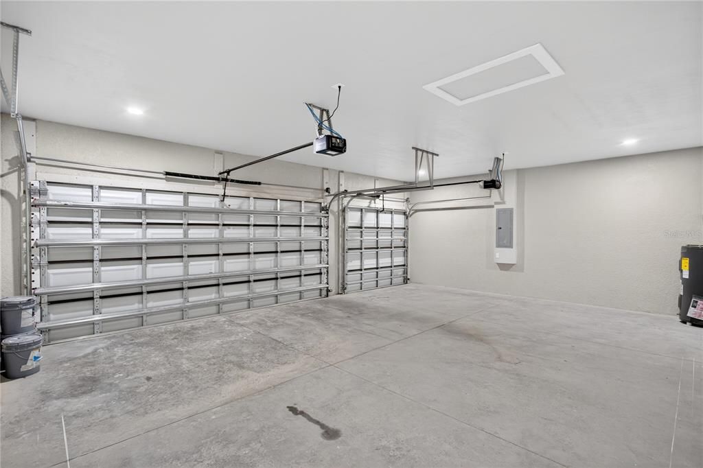 For Sale: $599,000 (4 beds, 3 baths, 2108 Square Feet)