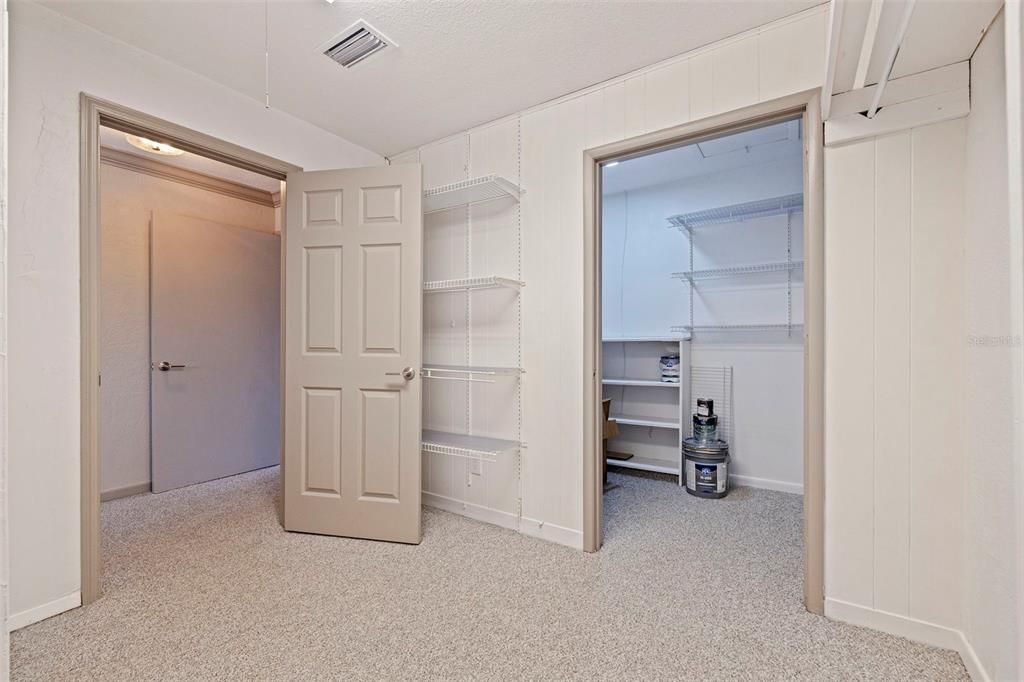 На продажу: $345,000 (3 спален, 2 ванн, 1885 Квадратных фут)