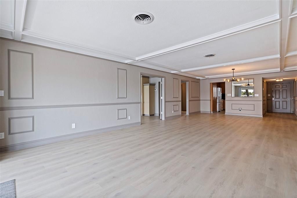 На продажу: $345,000 (3 спален, 2 ванн, 1885 Квадратных фут)