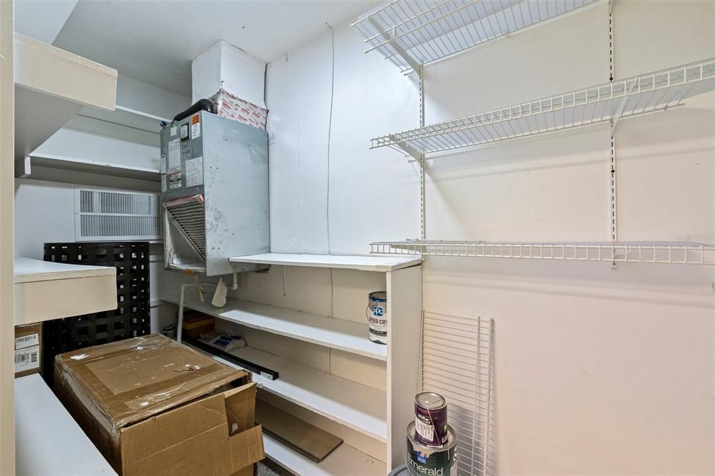 На продажу: $345,000 (3 спален, 2 ванн, 1885 Квадратных фут)