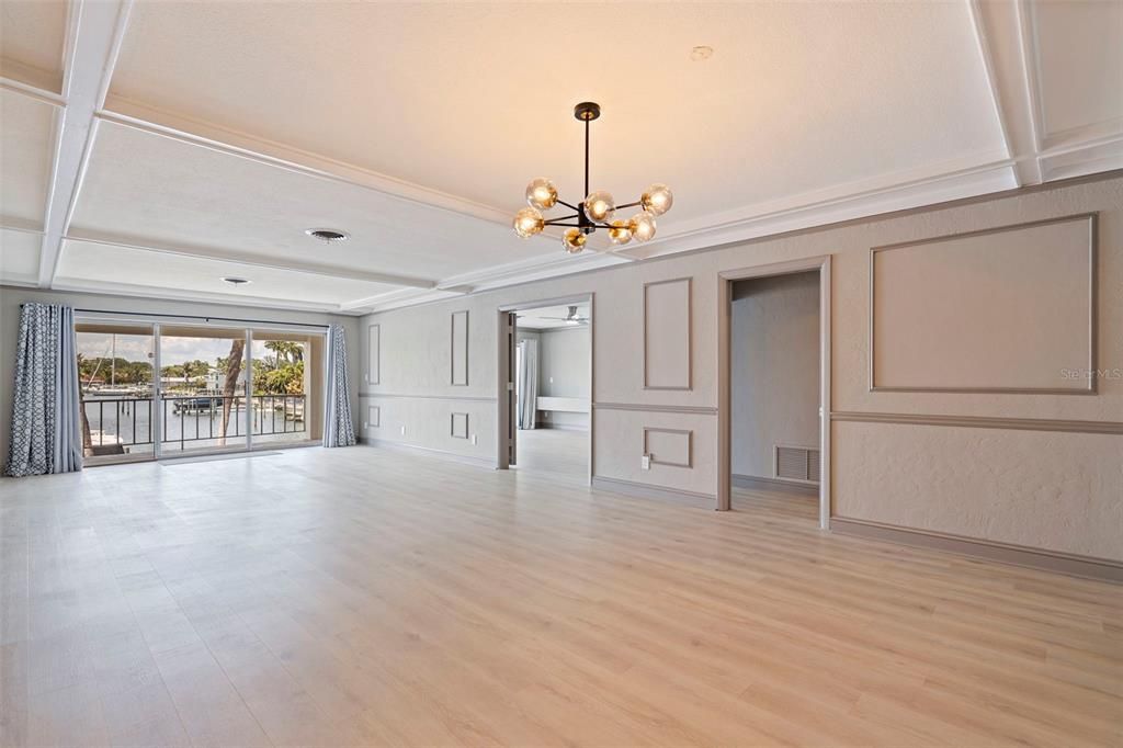 На продажу: $345,000 (3 спален, 2 ванн, 1885 Квадратных фут)