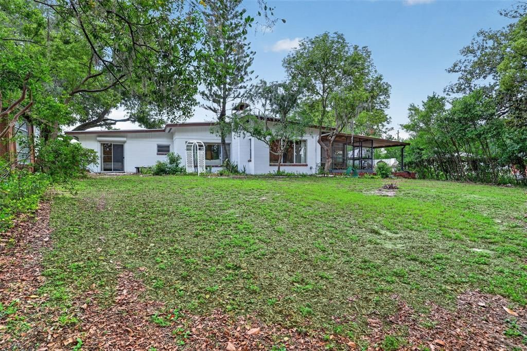 For Sale: $449,900 (3 beds, 2 baths, 1724 Square Feet)