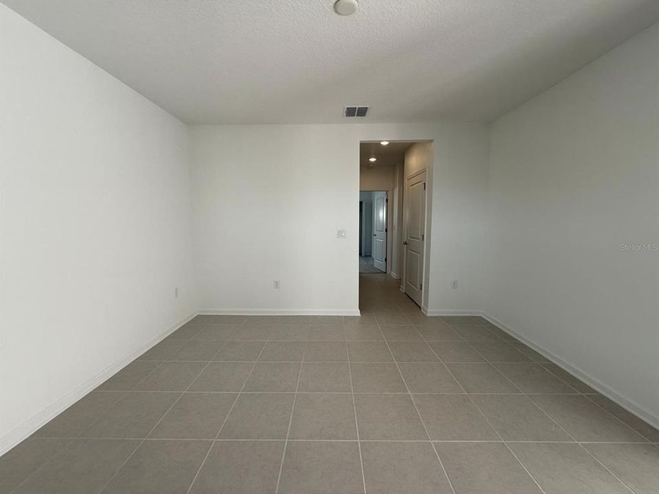 На продажу: $455,990 (4 спален, 3 ванн, 2110 Квадратных фут)