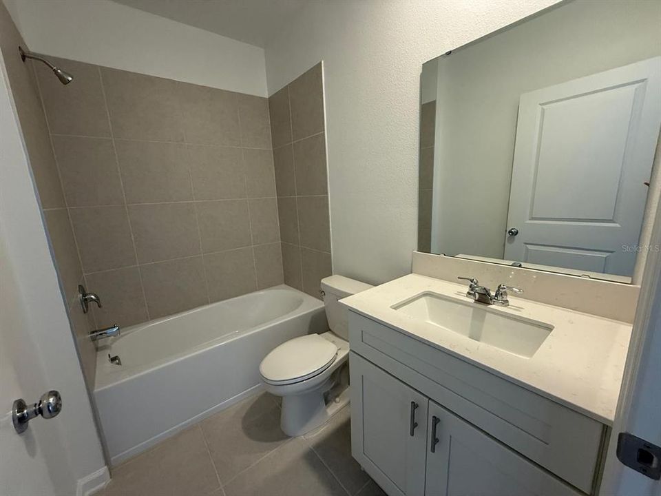 На продажу: $455,990 (4 спален, 3 ванн, 2110 Квадратных фут)