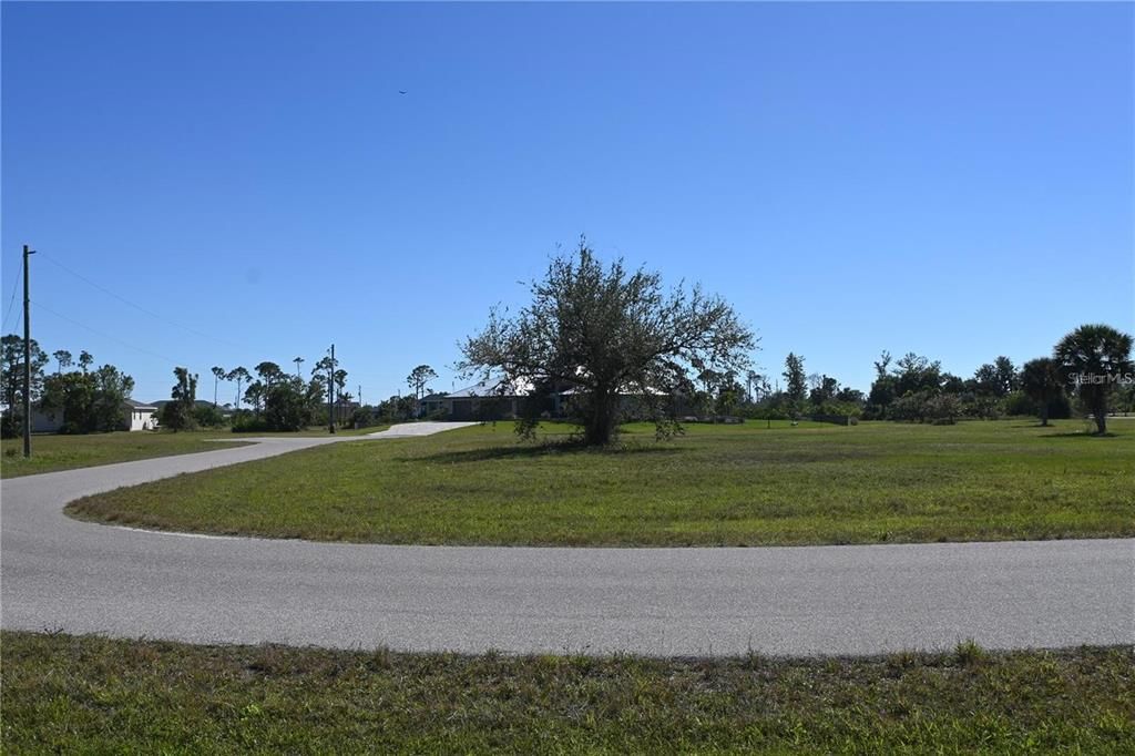 待售: $15,000 (0.21 acres)