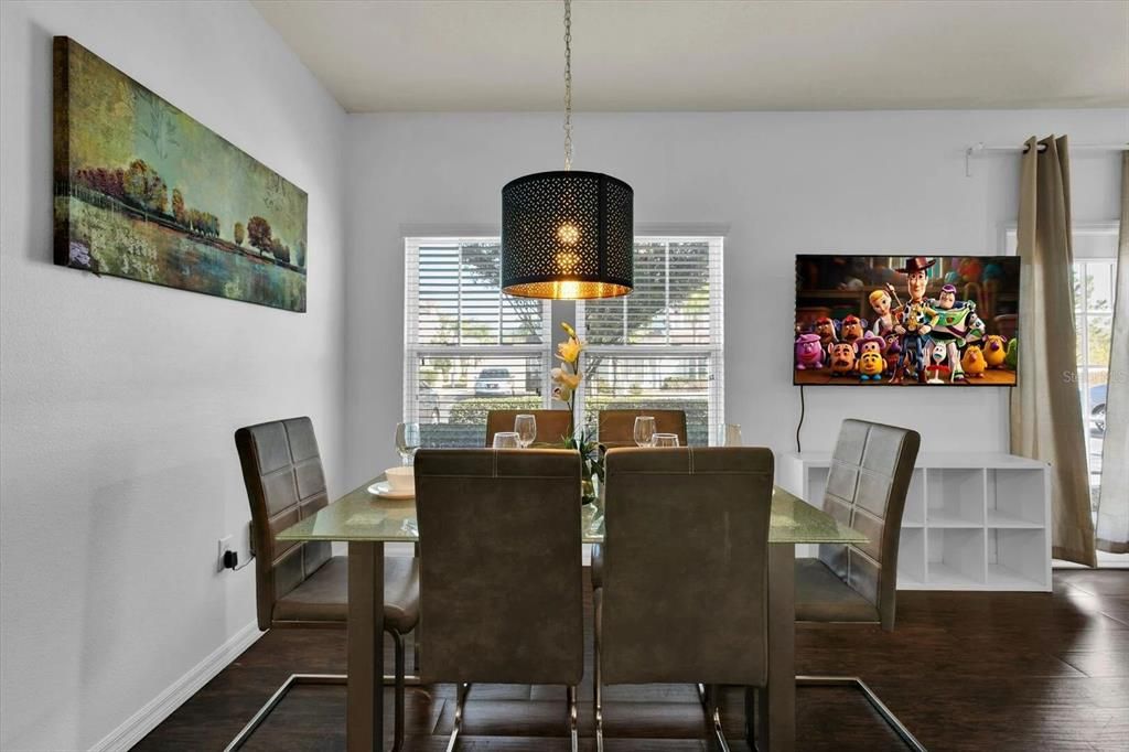 For Sale: $314,900 (4 beds, 3 baths, 1694 Square Feet)