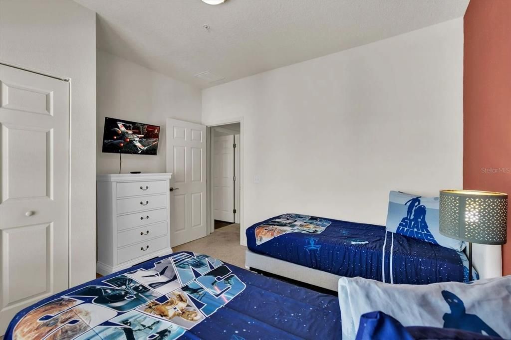 For Sale: $314,900 (4 beds, 3 baths, 1694 Square Feet)