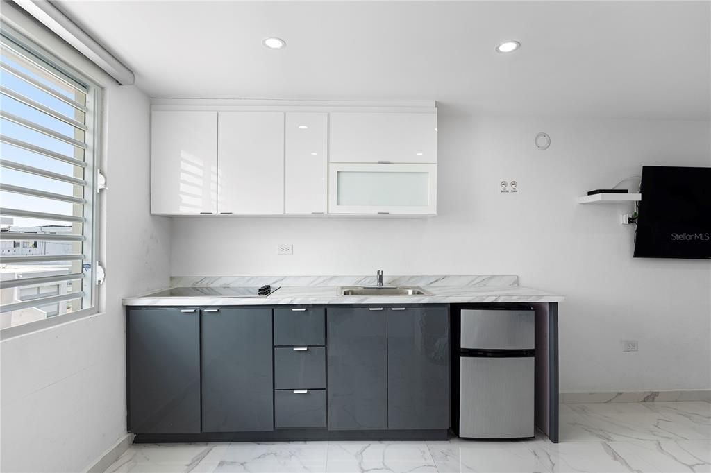 For Sale: $675,000 (0 beds, 0 baths, 3500 Square Feet)