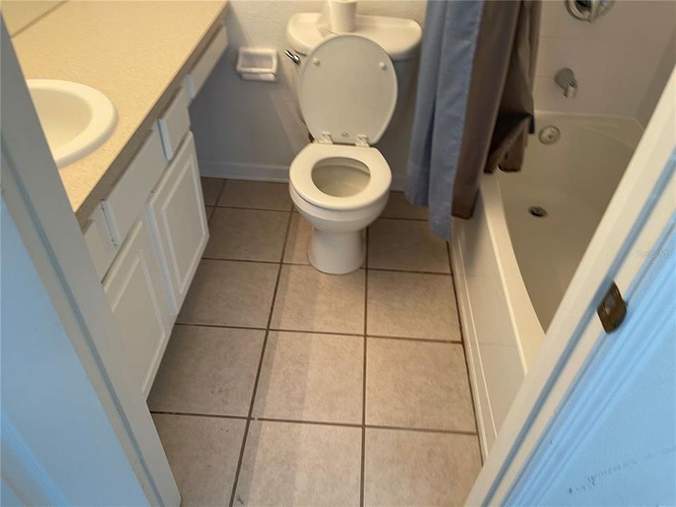 For Rent: $1,650 (2 beds, 2 baths, 1078 Square Feet)