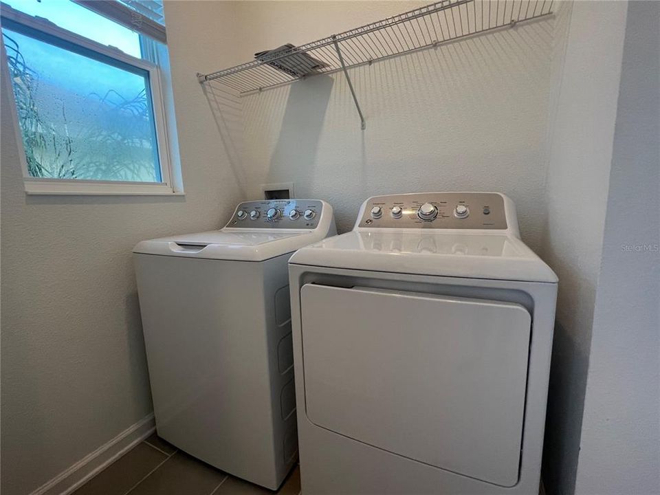 Active With Contract: $2,850 (4 beds, 3 baths, 2492 Square Feet)