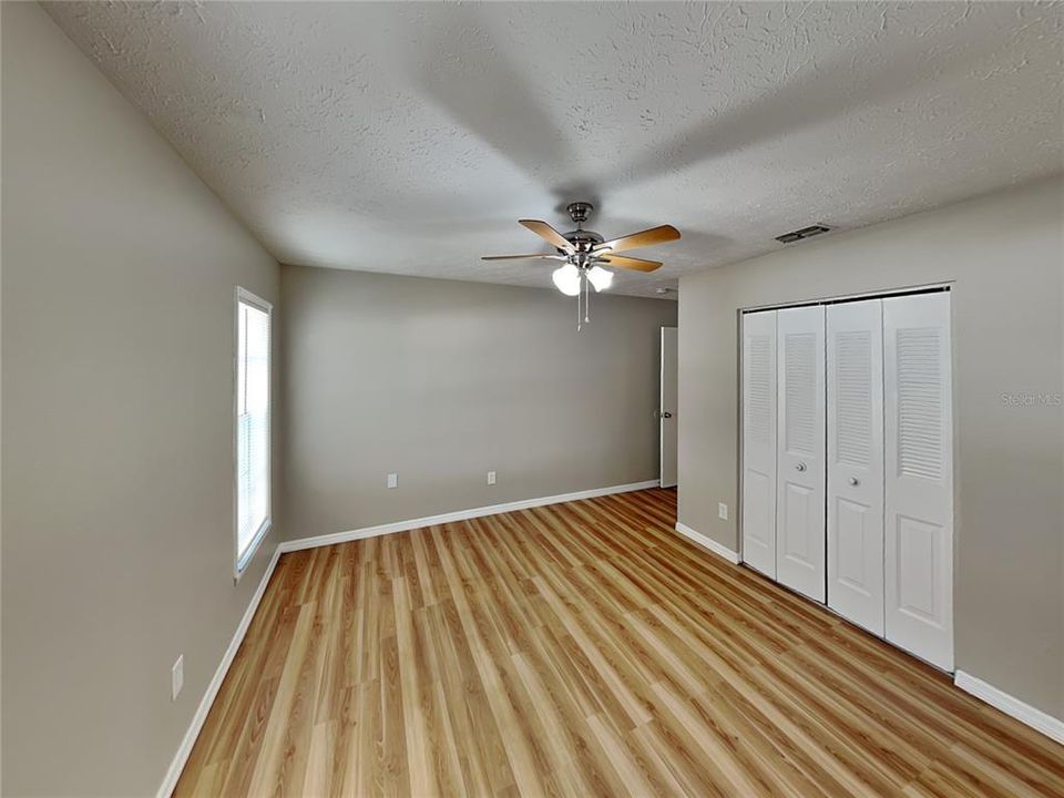 For Rent: $2,189 (3 beds, 2 baths, 1130 Square Feet)
