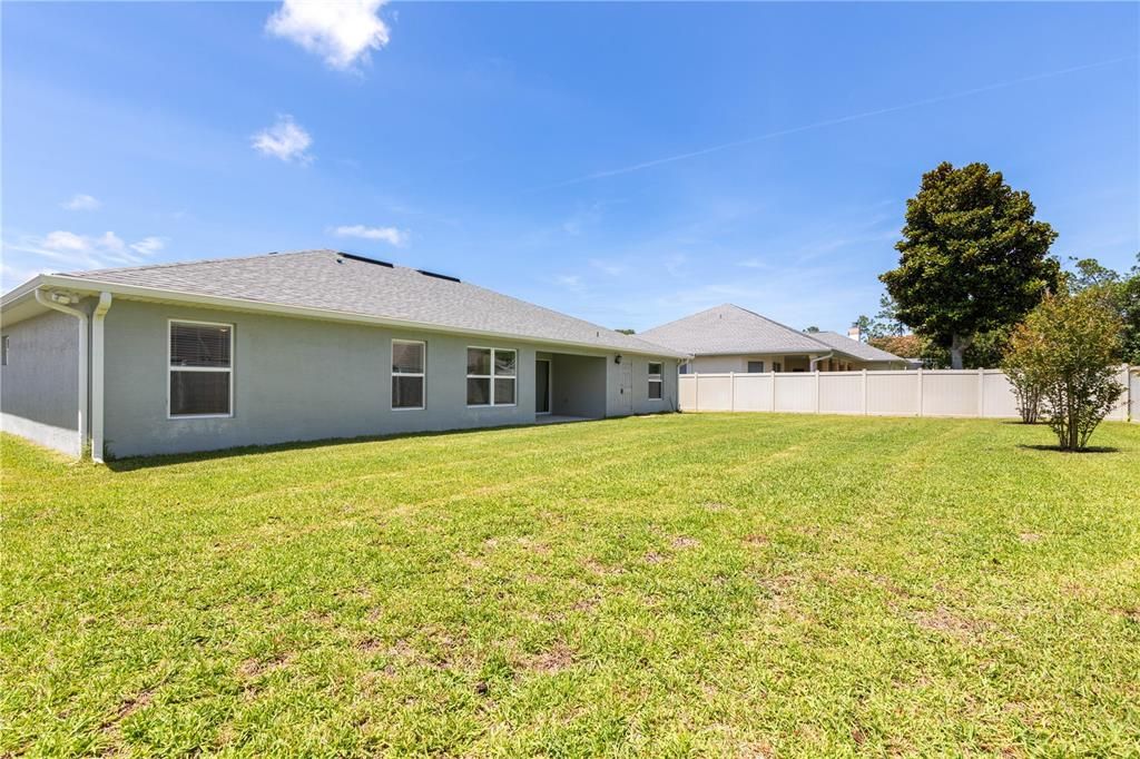 For Sale: $474,000 (4 beds, 3 baths, 2338 Square Feet)