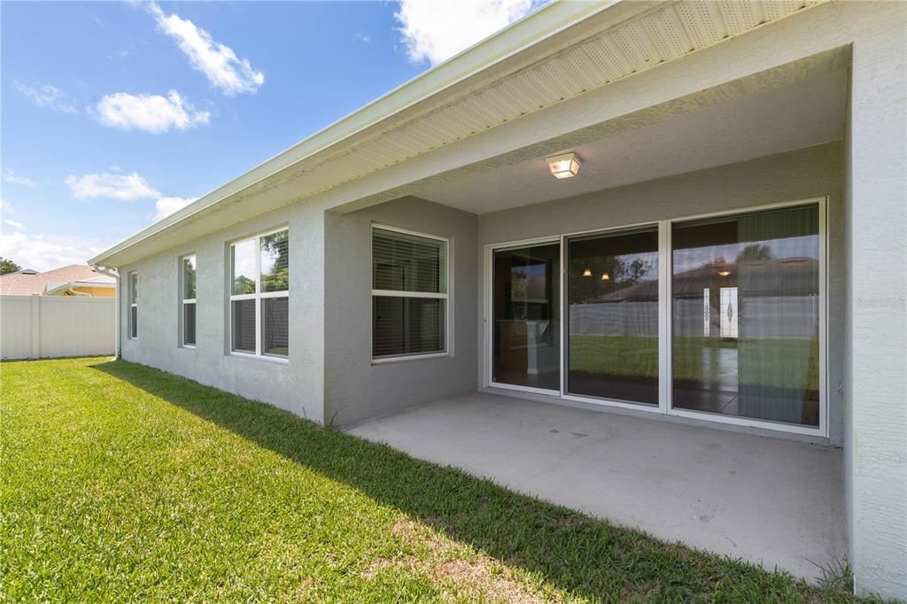 For Sale: $474,000 (4 beds, 3 baths, 2338 Square Feet)