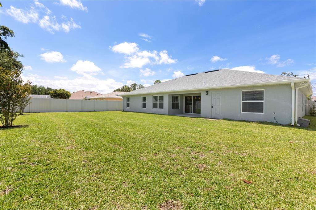 For Sale: $474,000 (4 beds, 3 baths, 2338 Square Feet)