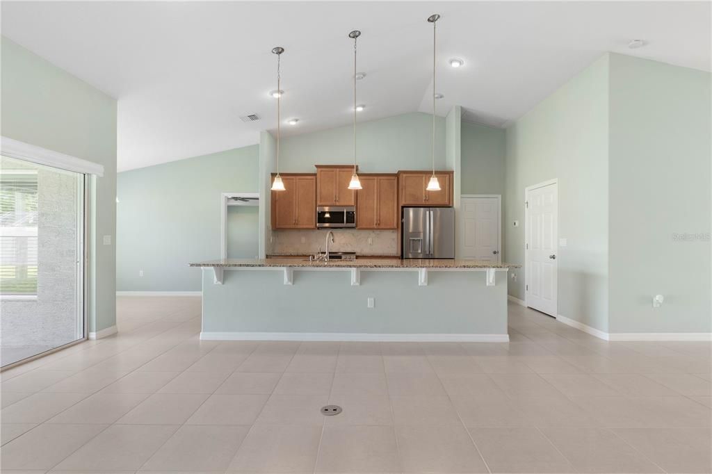 For Sale: $474,000 (4 beds, 3 baths, 2338 Square Feet)