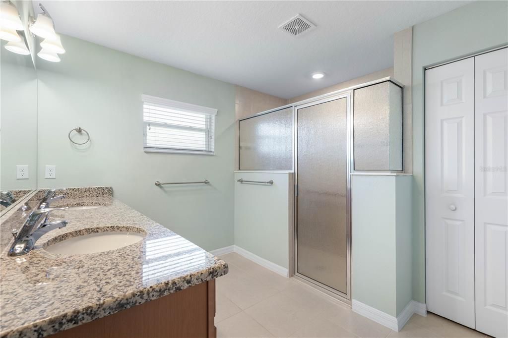 For Sale: $474,000 (4 beds, 3 baths, 2338 Square Feet)