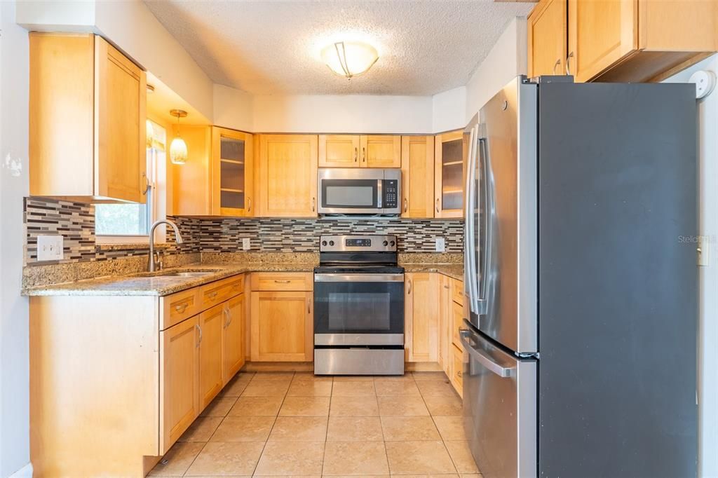 En Venta: $350,000 (3 camas, 2 baños, 1119 Pies cuadrados)