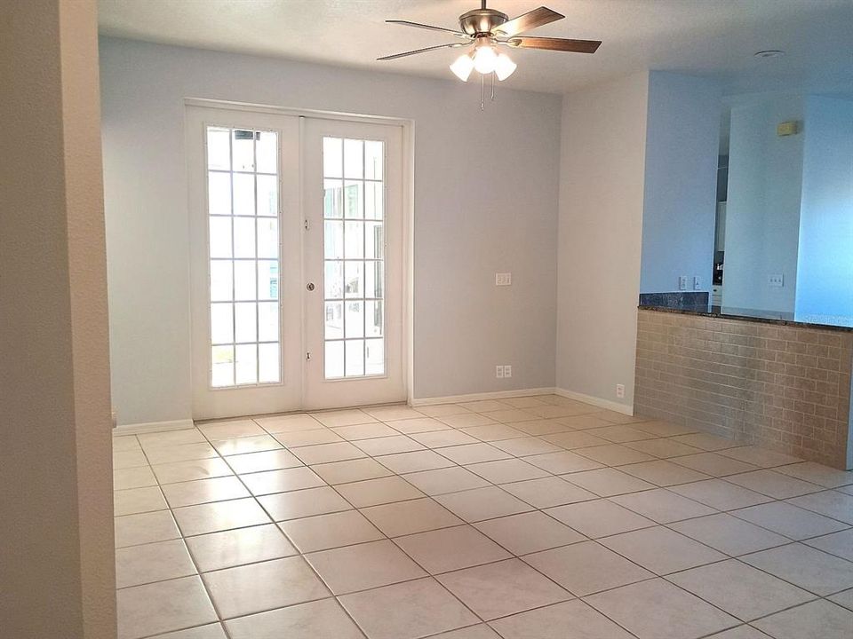 Active With Contract: $579,000 (3 beds, 2 baths, 2183 Square Feet)