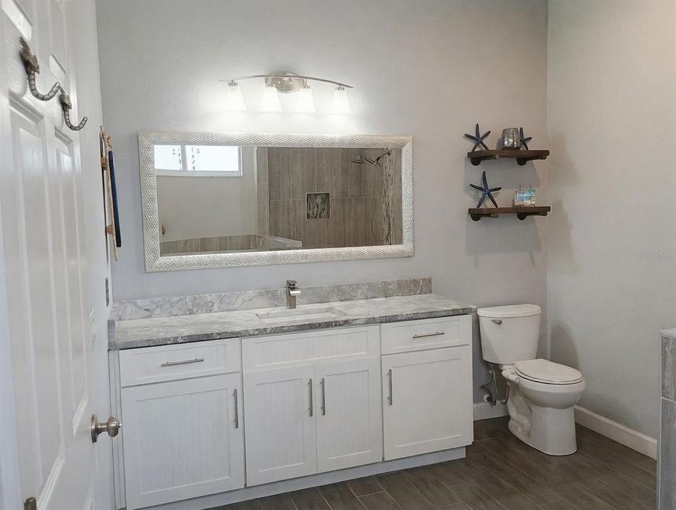 Active With Contract: $579,000 (3 beds, 2 baths, 2183 Square Feet)