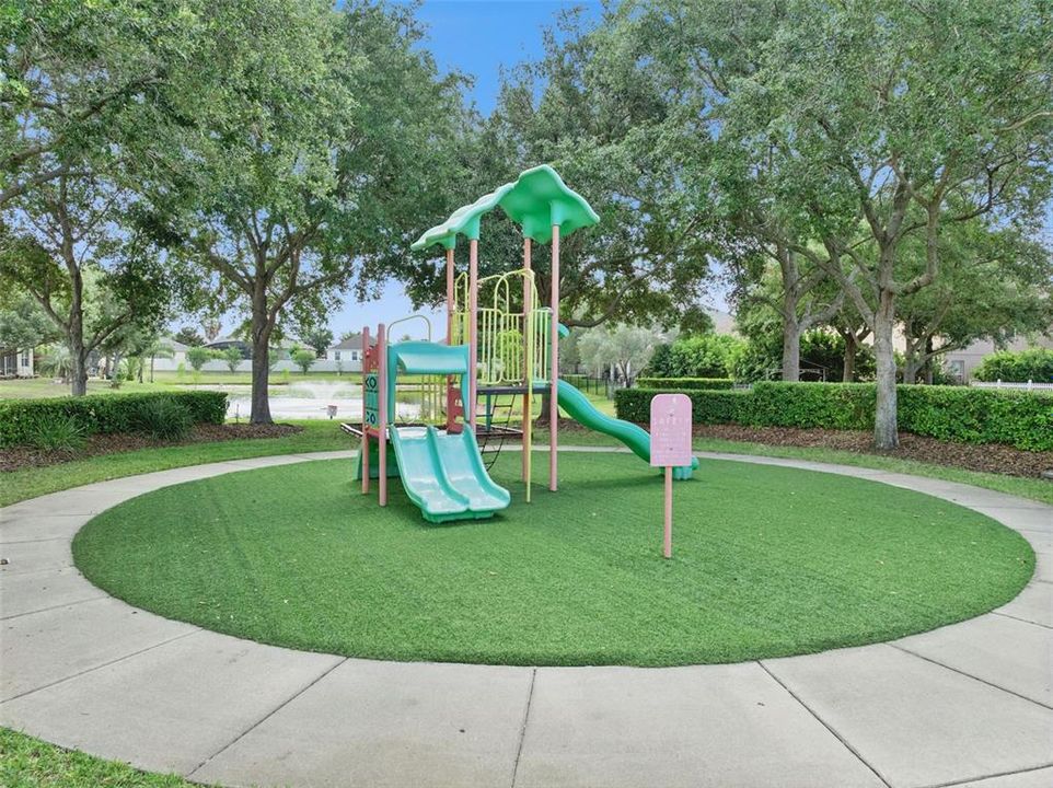 En Venta: $410,000 (4 camas, 2 baños, 2637 Pies cuadrados)