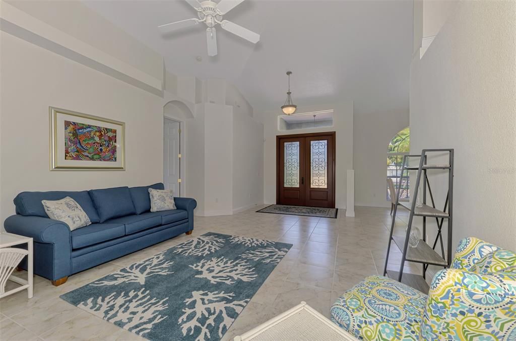 For Rent: $5,000 (4 beds, 2 baths, 2809 Square Feet)