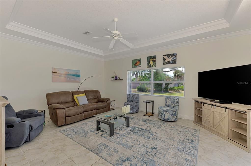 For Rent: $5,000 (4 beds, 2 baths, 2809 Square Feet)