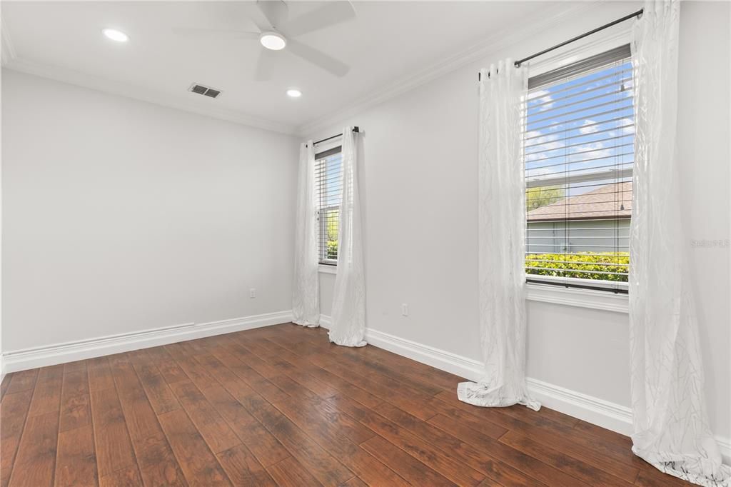 Active With Contract: $1,450,000 (5 beds, 4 baths, 5035 Square Feet)