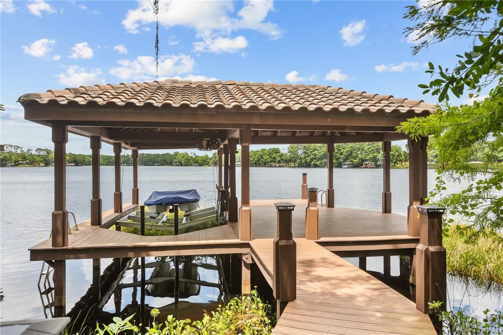 Active With Contract: $1,450,000 (5 beds, 4 baths, 5035 Square Feet)