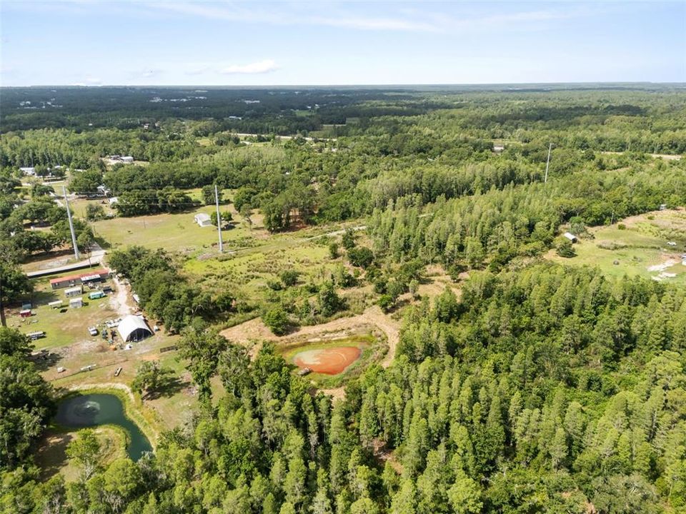На продажу: $332,000 (9.51 acres)