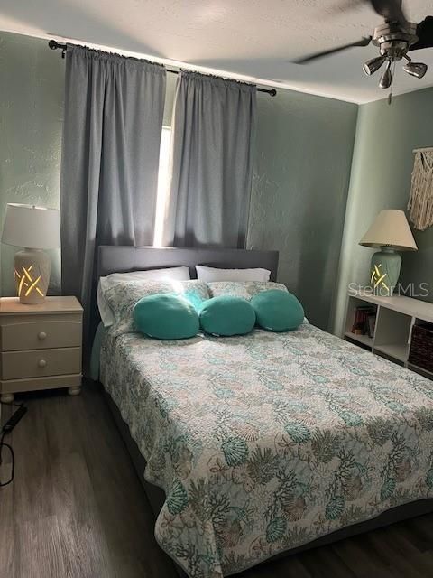 En Venta: $635,000 (5 camas, 0 baños, 1865 Pies cuadrados)