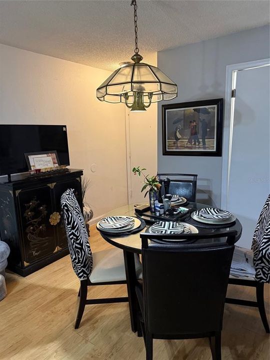 En Venta: $155,000 (2 camas, 2 baños, 820 Pies cuadrados)