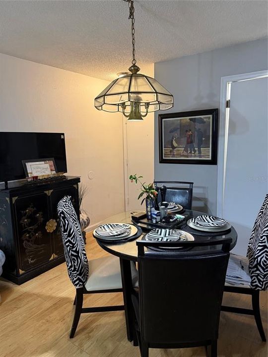 En Venta: $155,000 (2 camas, 2 baños, 820 Pies cuadrados)