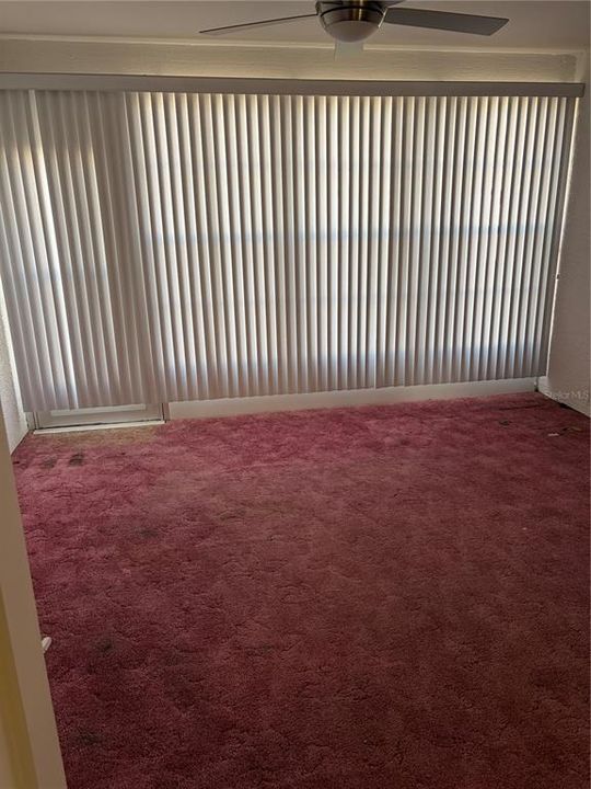 For Sale: $129,000 (2 beds, 2 baths, 1114 Square Feet)