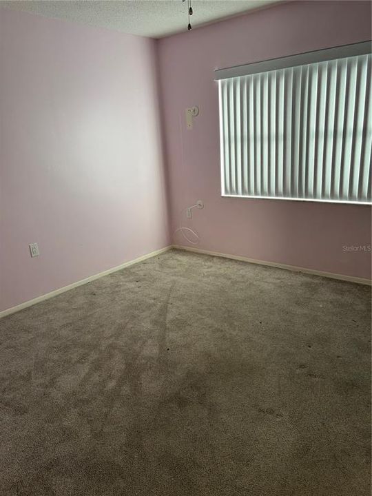 For Sale: $129,000 (2 beds, 2 baths, 1114 Square Feet)
