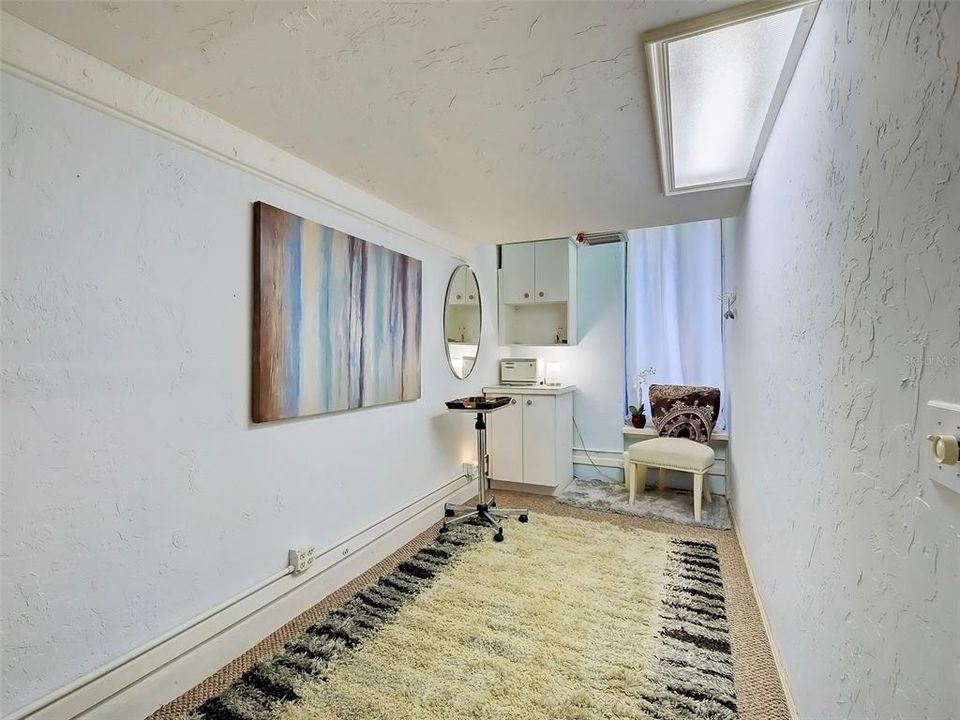 For Sale: $299,000 (0 beds, 0 baths, 442 Square Feet)