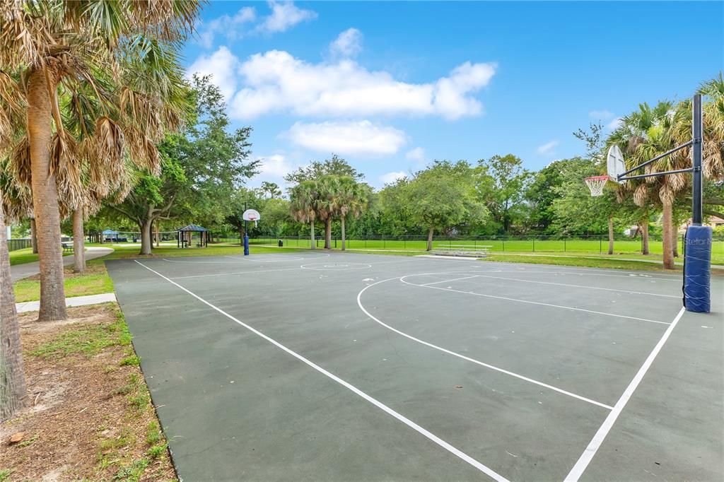 For Sale: $340,000 (3 beds, 1 baths, 1156 Square Feet)