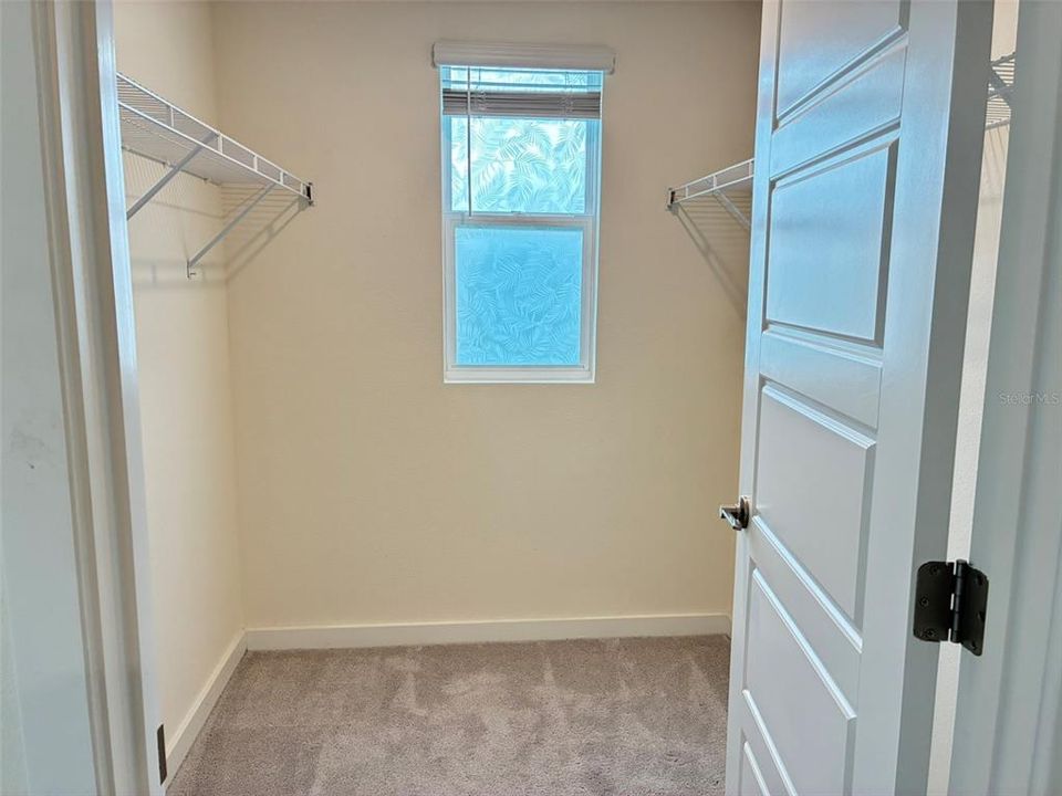 En Renta: $2,500 (3 camas, 3 baños, 1488 Pies cuadrados)